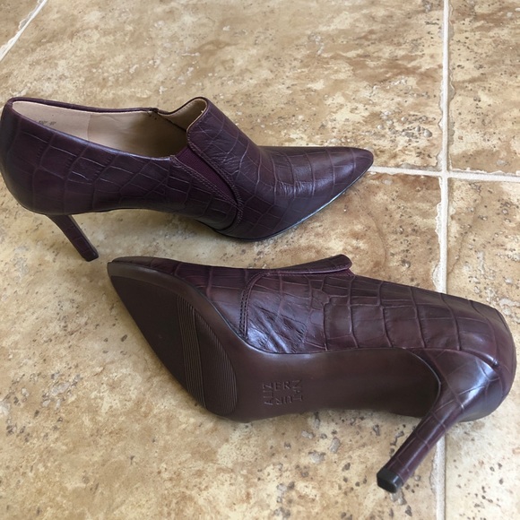 👠 NATURALIZER “Allie” Leather Pump - Picture 4 of 9